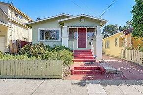 Walkable East Bay Home - 2 Mi to Bart Station