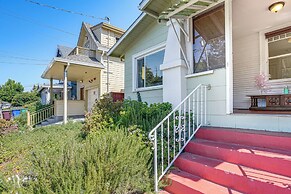 Walkable East Bay Home - 2 Mi to Bart Station