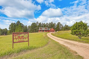 Furnished Deck, Black Hills View: 'lazy U' Retreat