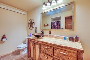 Furnished Deck, Black Hills View: 'lazy U' Retreat