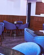 Saint Tropez Hotel and Suites