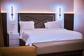 Saint Tropez Hotel and Suites