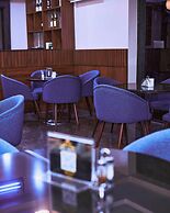 Saint Tropez Hotel and Suites