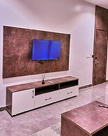 Saint Tropez Hotel and Suites