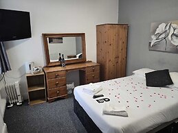 Burlington West Hotel