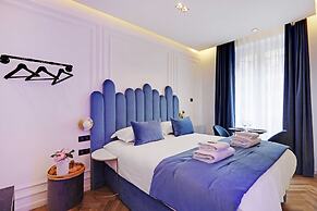 Suite With AC and Jacuzzi Beaubourg Le Marais
