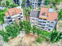 Gin - Duplex 3-BR Chalet in Mzaar