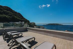 Vitodolska Luxury Penthouse