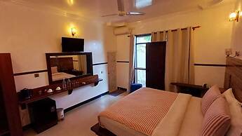 Luk inn at huraa