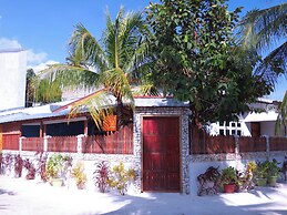 Luk inn at huraa