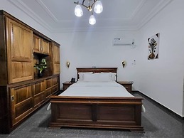 Justina Guest House Hotel
