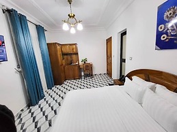 Justina Guest House Hotel