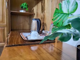Justina Guest House Hotel