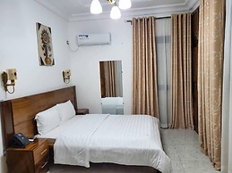 Justina Guest House Hotel