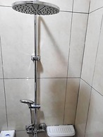 Justina Guest House Hotel