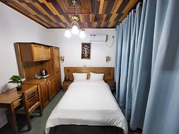 Justina Guest House Hotel