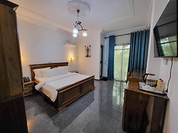 Justina Guest House Hotel