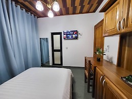 Justina Guest House Hotel