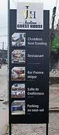 Justina Guest House Hotel