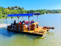 The Dock Resort