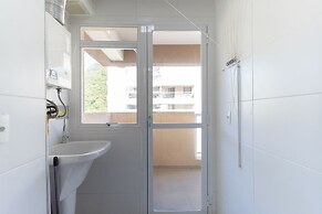 Apto c Piscina e Quadras no Recreio
