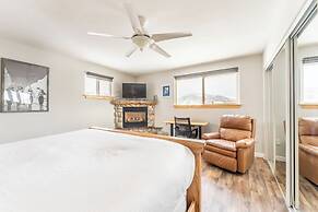 12 North Side Circle
