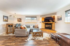 12 North Side Circle