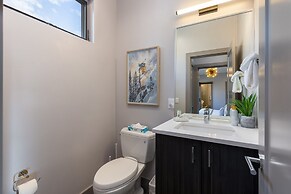 184 Caravelle Drive