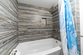 Key Condo #2929