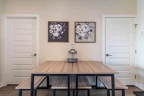 Sail Lofts #303