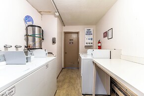 Key Condo #2927