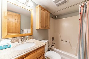 Key Condo #2927