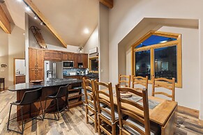 341 Black Hawk Circle