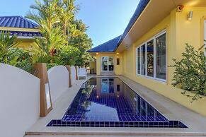 3BR Close to Phuket's Best Beaches V245