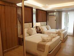 Chateau de Maisons Suites