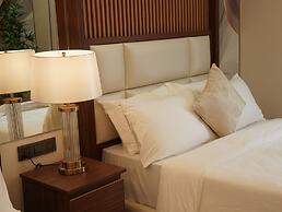 Chateau de Maisons Suites