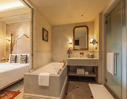 Taj Lalit Bagh, Udaipur