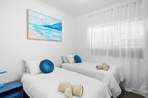 Best Location Armadale Sleeps 6