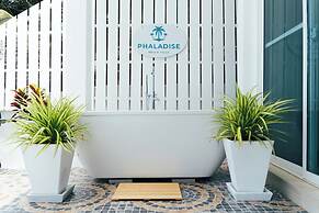 Phaladise Beach Villa at Phala Beach, Ban Chang