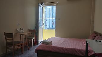 D Home 2