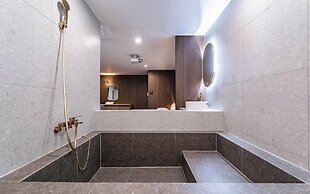 Suwon Hound Hotel