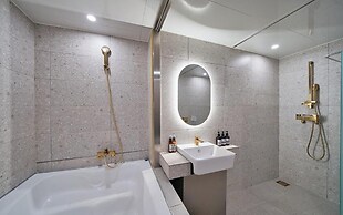 Suwon Hound Hotel