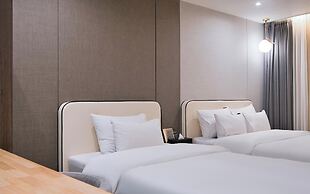 Suwon Hound Hotel