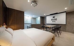 Suwon Hound Hotel