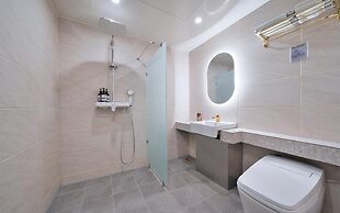 Suwon Hound Hotel