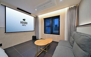 Suwon Hound Hotel