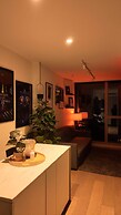 A Comfy Apt Next to Southern Cross