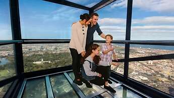 A Cozy 2BR Apt With Panoramic Views, Free Parking