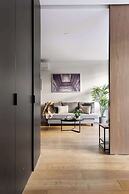 Modern & Cozy 2BR Apartment Close to Melbourne Uni