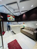 Hotel Unique International